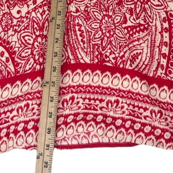 Umgee Women's SZ M Off Shoulder Bell Sleeve Red Paisley Boho Cottage Cowgirl - Picture 8 of 11